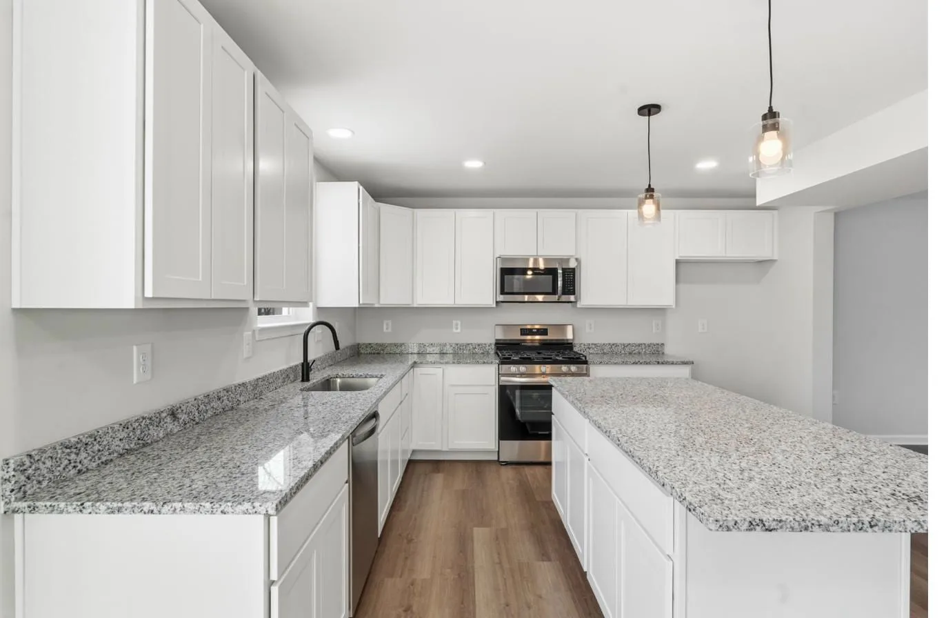 Chelsea 1-Car interior