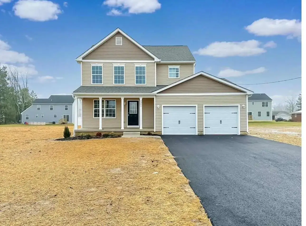 Chelsea model new construction home with 2-car garage — South Jersey